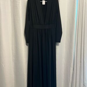 Elegant Black Maxi Dress
